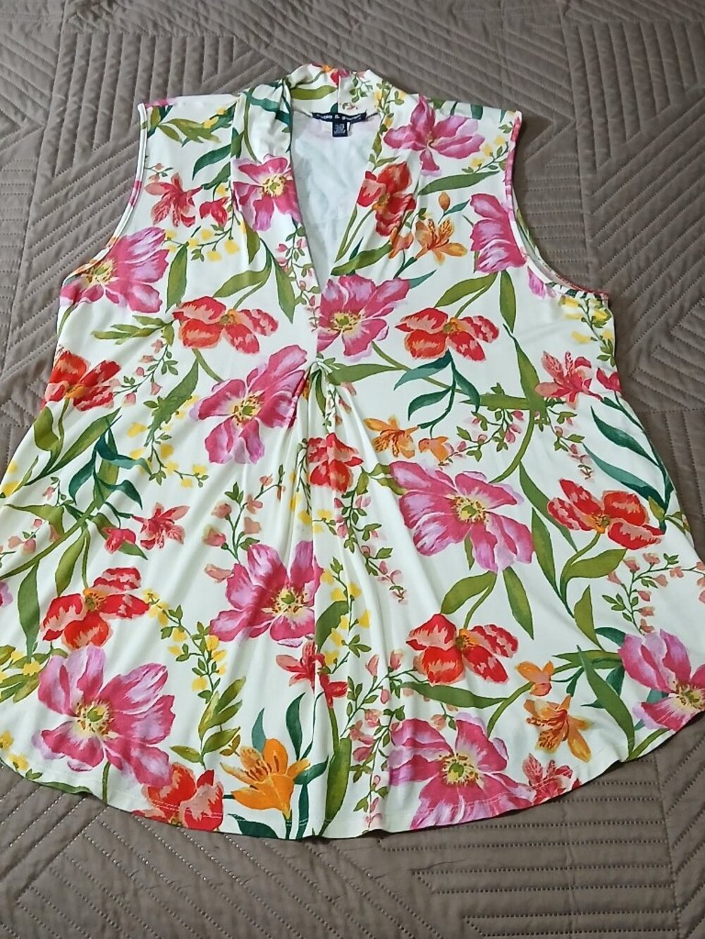 Cable & Gauge Floral Blouse , Viscose/Spandex, XL , Machine Wash, Like New